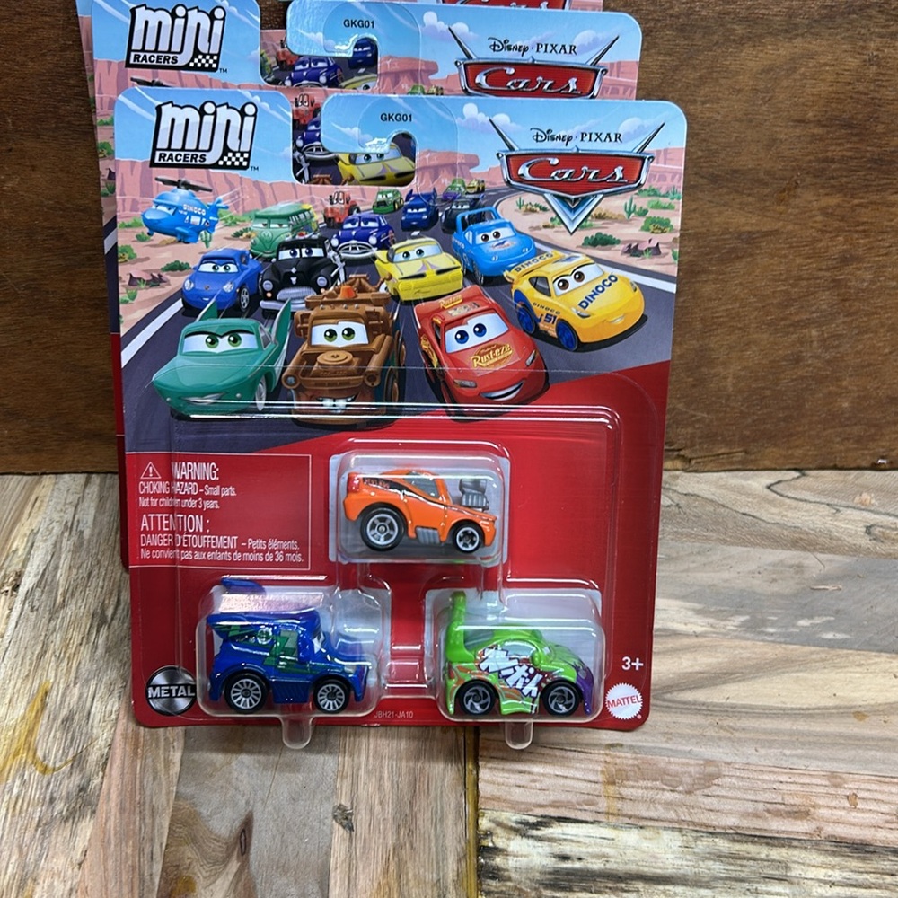 COLLECTION OF 6 DISNEY PIXAR CARS MINI RACERS - Picture 2 of 6